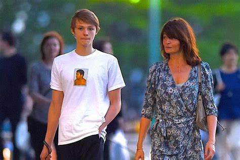 helena christensen personal life.